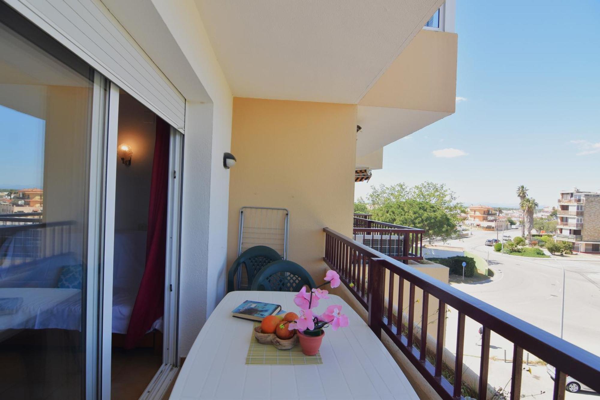 Rnet - Estrella De Mar Santa Margarita Roses Daire Dış mekan fotoğraf